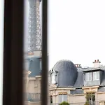 Tbs 321 - Superb With Eiffel Tower View París