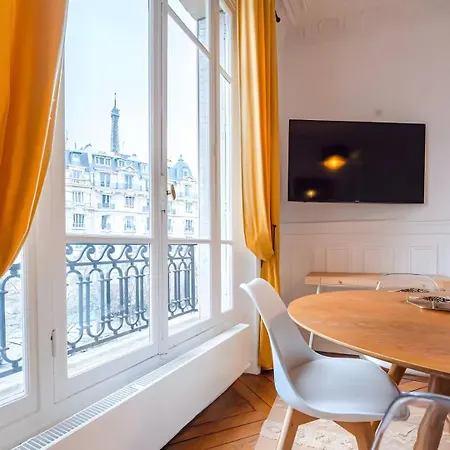 Tbs 321 - Superb With Eiffel Tower View Daire