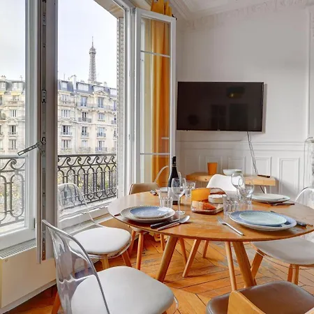 Tbs 321 - Superb With Eiffel Tower View *