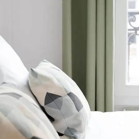 Tbs 321 - Superb With Eiffel Tower View Apartment Paris